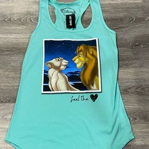 ⛔️SOLD⛔️Disney Lion King Tank